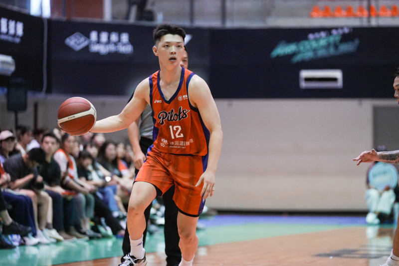 PLG》盧峻翔持續休兵沒差 李家慷19分率領航猿賞獵鷹3連敗