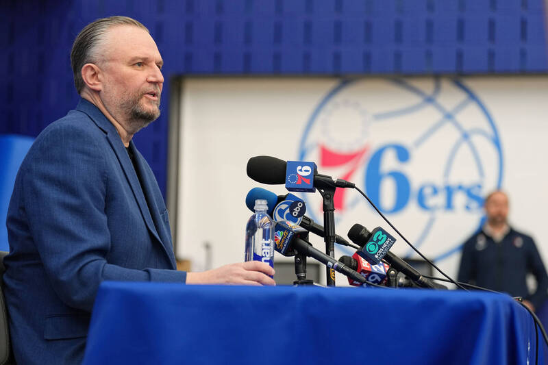 NBA》已經25年沒摸到東冠地板 七六人可能開除總裁莫雷