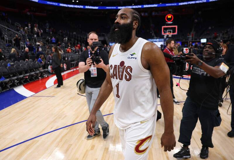 NBA》哈登砍30分超越詹皇寫隊史新猷 但無冠悲情紀錄還在堆高中