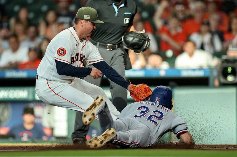 MLB》台灣強投鄧愷威賞對手54年難堪紀錄!遊騎兵主帥賽後有話要說