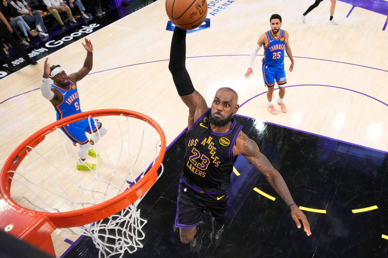 NBA》湖人還要留嗎? 美媒爆料41歲詹皇不接受底薪合約