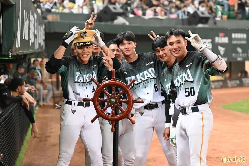 中職》相隔3週再次擊出長打 王柏融:5月要過去了