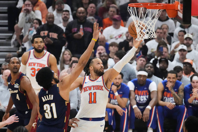 NBA季後賽》布朗森轟30分在客場獲MVP呼聲 尼克打敗騎士聽牌