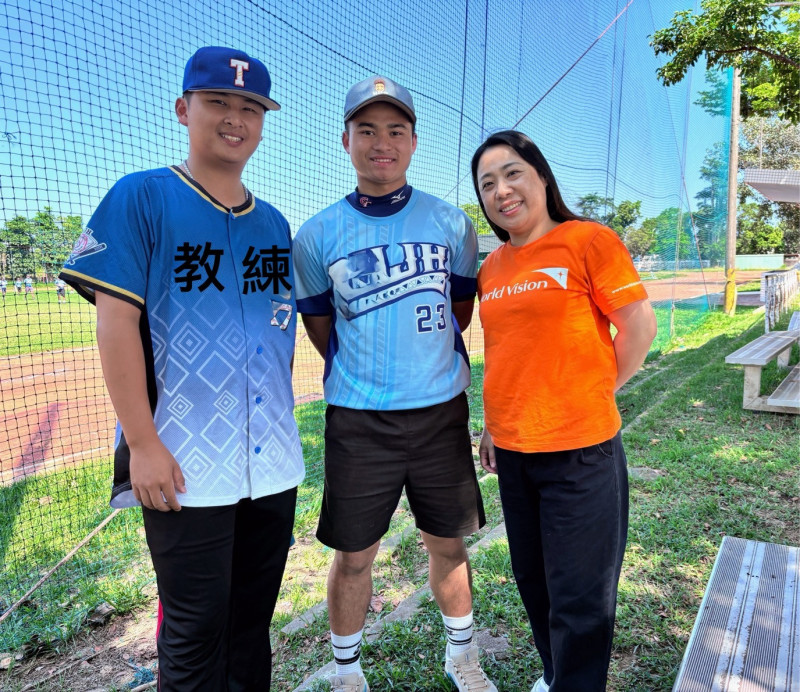 U15國家代表隊重砲手王羽翔 獲總統教育獎 就算單親「哥哥、爸爸成動力」