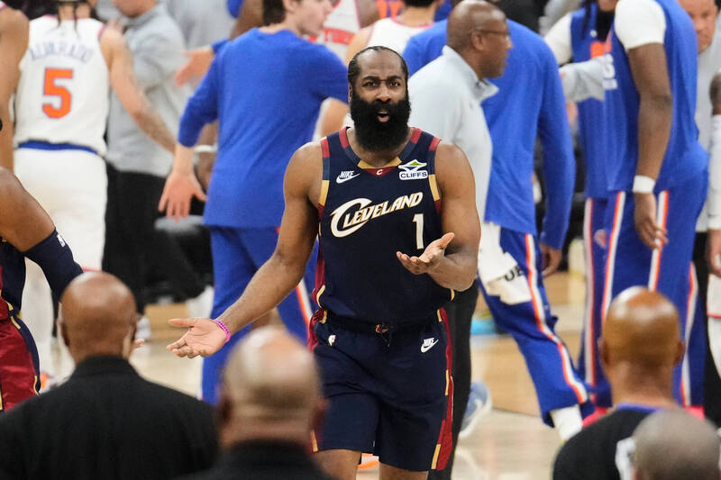 NBA季後賽》生涯首度在季後賽被橫掃 哈登生涯紀錄中斷