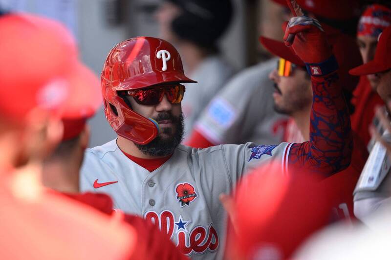 MLB》重砲史瓦伯第21轟出爐、獨居大聯盟全壘打王 費城人完封教士
