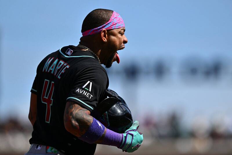 MLB》「卡仔」連13戰敲安、馬提4安鐵支!響尾蛇3連勝退巨人