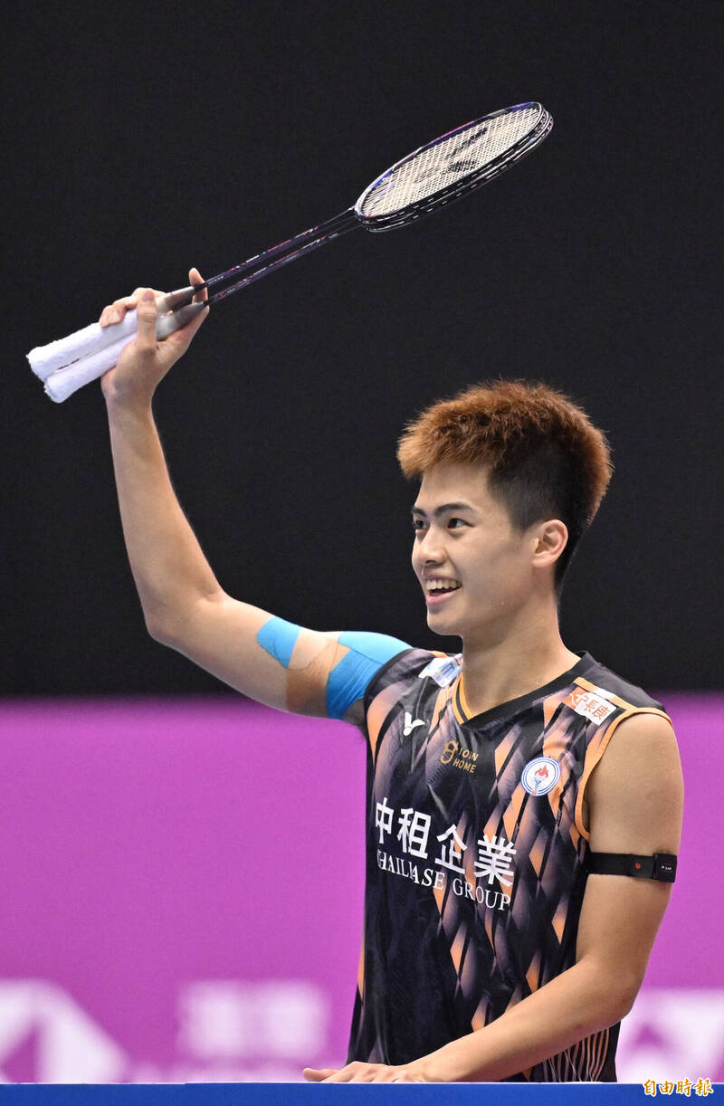 新加坡賽》李佳豪逆轉大馬好手晉級16強 周天成不敵奈良岡功大首輪止步