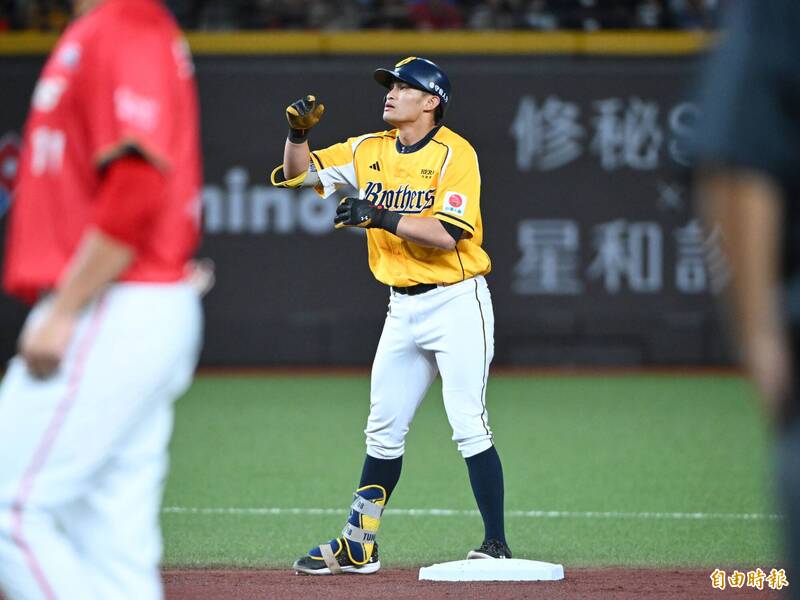 中職》兄弟主戰游擊手江坤宇有望歸隊 今卻傷了二壘手岳東華
