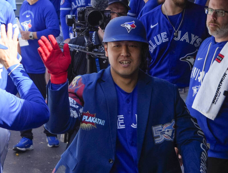MLB》相隔18場炸裂!日本強打岡本和真第11轟出爐 助藍鳥2連勝
