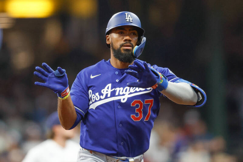 MLB》道奇悲報！明星重砲「西語老師」傷退 衛冕軍連2天爆出傷兵