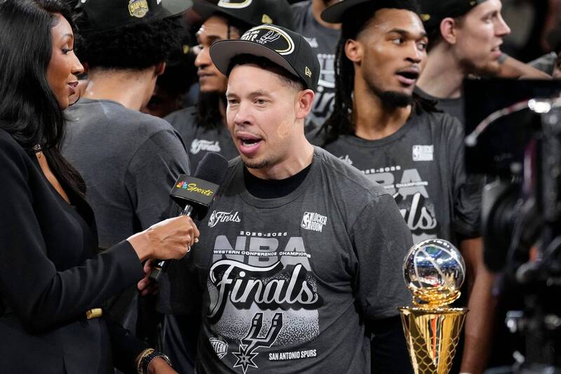 NBA季後賽》39歲帶領馬刺闖總冠軍賽 主帥強森寫第4年輕紀錄