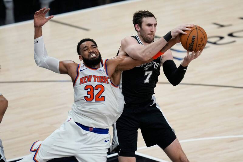 NBA冠軍賽》馬刺拉警報!賞雷霆關鍵追魂鍋的216公分悍將出戰成疑