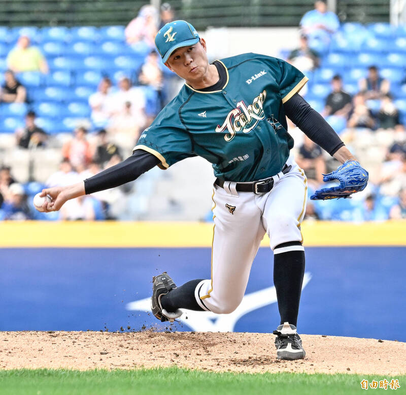 中職》台鋼砸6600萬值得!黃子鵬完封勝 寫高懸37年罕見紀錄