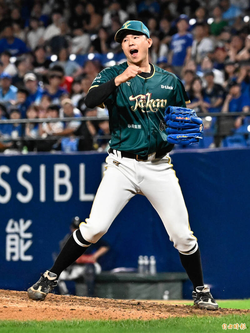 中職》台鋼長約簽下黃子鵬後 洪總最佩服他一件事