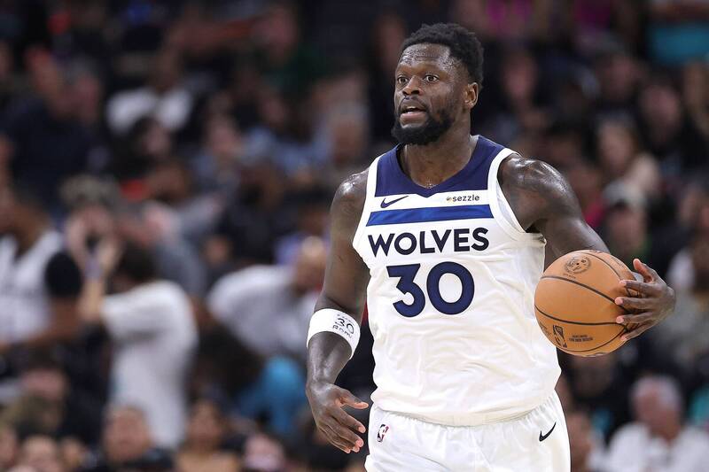 NBA》3方交易!灰狼掰了3屆明星前鋒 藍道震撼轉戰籃網