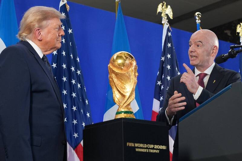 世足》中國有機會踢世界盃了?川普曝FIFA主席提議美中共同主辦