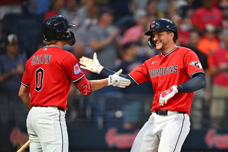 MLB》強碰王牌展現兇猛砲火!守護者煙火秀狂炸7轟擊潰雙城