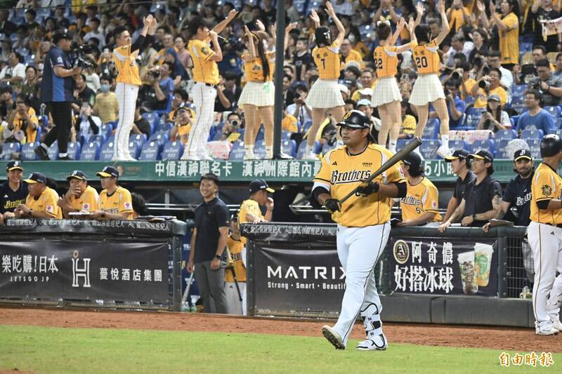 中職》時隔多年重返打擊區 前青棒強打陳琥代打緊張「腳發抖」