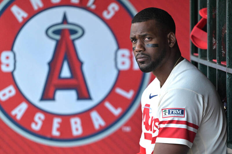 MLB》生涯215轟!前國聯全壘打王索勒打擊率僅2成 慘遭天使DFA
