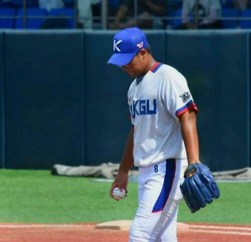 浪漫精神!南韓高中野手當投手救火 單局投85球責失21分感動眾人