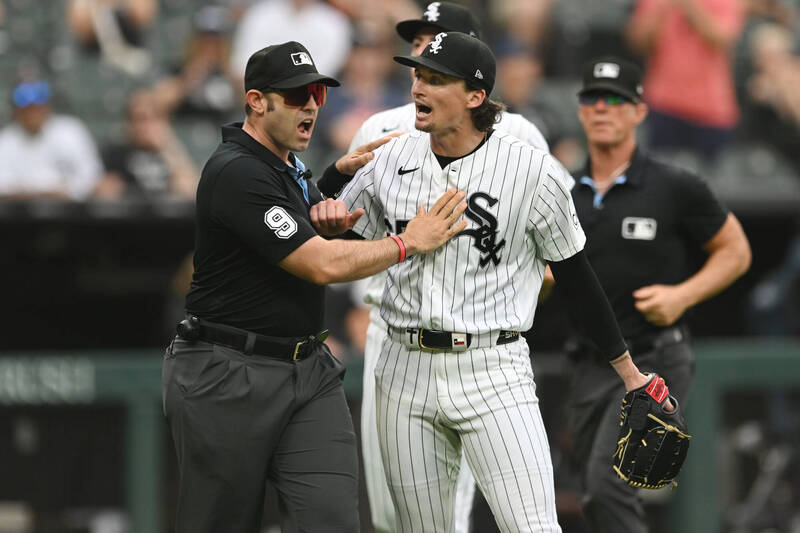 MLB》頭部觸身球引爆大場面! 白襪右投喊冤 紅人教頭超不爽:會死人的