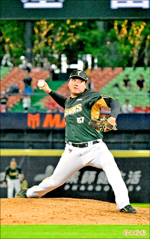 廖乙忠找回育成初心 鷹一軍登板