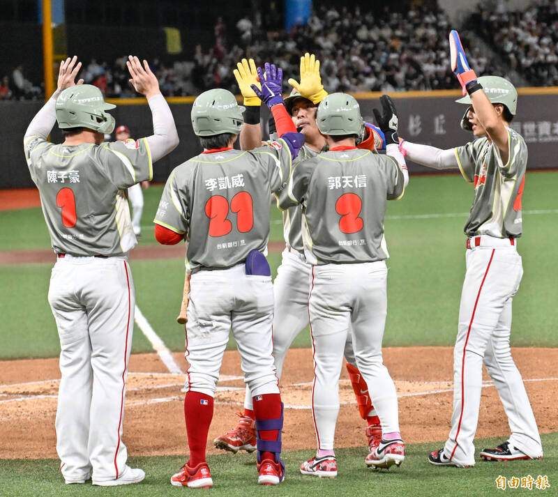 中職》樂天本土新星生涯首挨滿貫砲!雙洋砲連線前就大幅落後