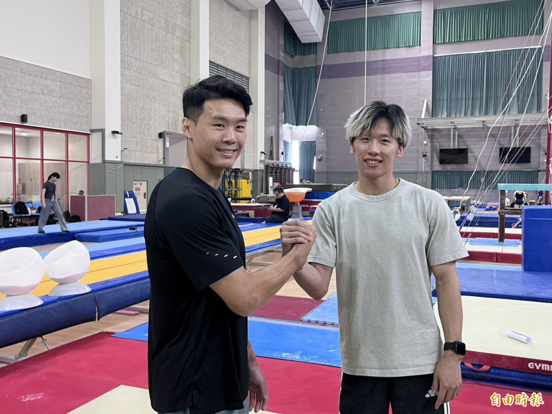 亞運體操》看李智凱亞錦賽奪牌 唐嘉鴻:比我自己拿牌還感動