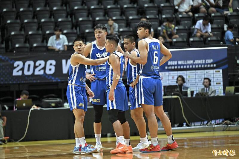 瓊斯盃》台灣白不敵約旦賽後球員自主會議 陳子威扛責直呼感動