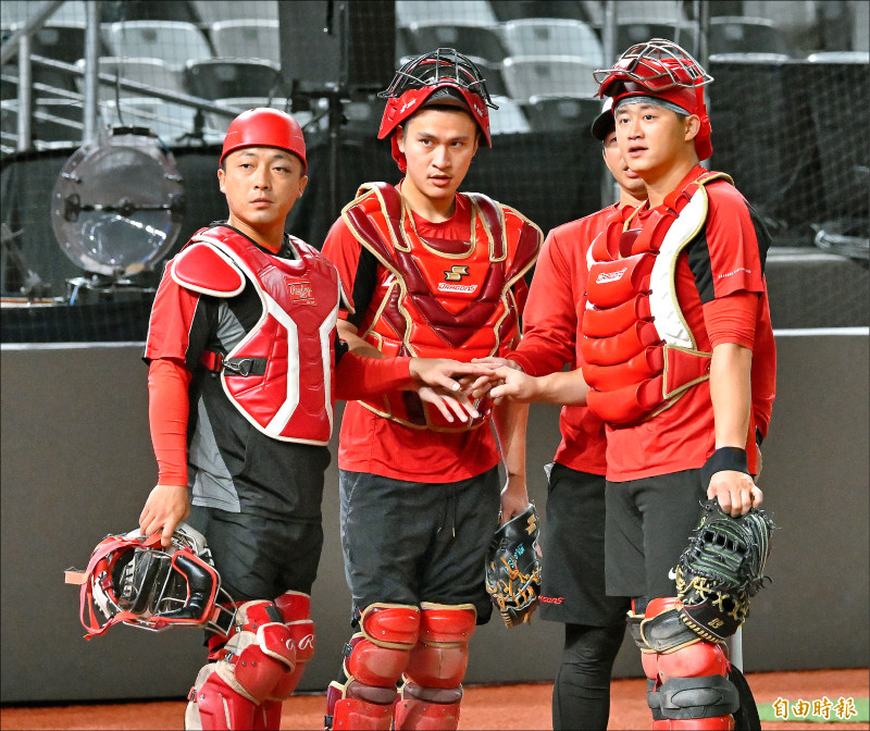 林辰勳配球強 衝刺競獎門檻