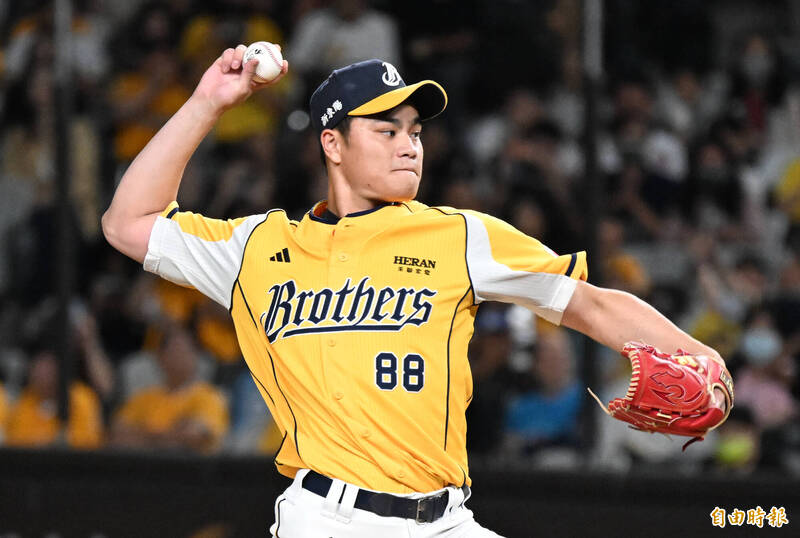 中職》兄弟野手登板飆全隊年度第3快火球 宋晟睿只輸2人