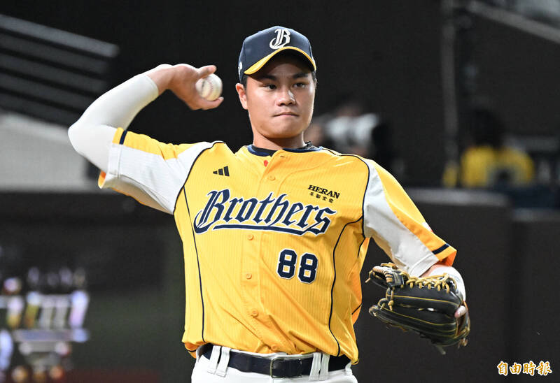 中職》「原本考慮讓其他人先發」 平野惠一解釋神調度