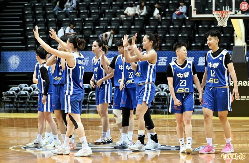 瓊斯盃》真有練兵效果？台灣藍95分差血洗泰國 2連勝拿下分組第1