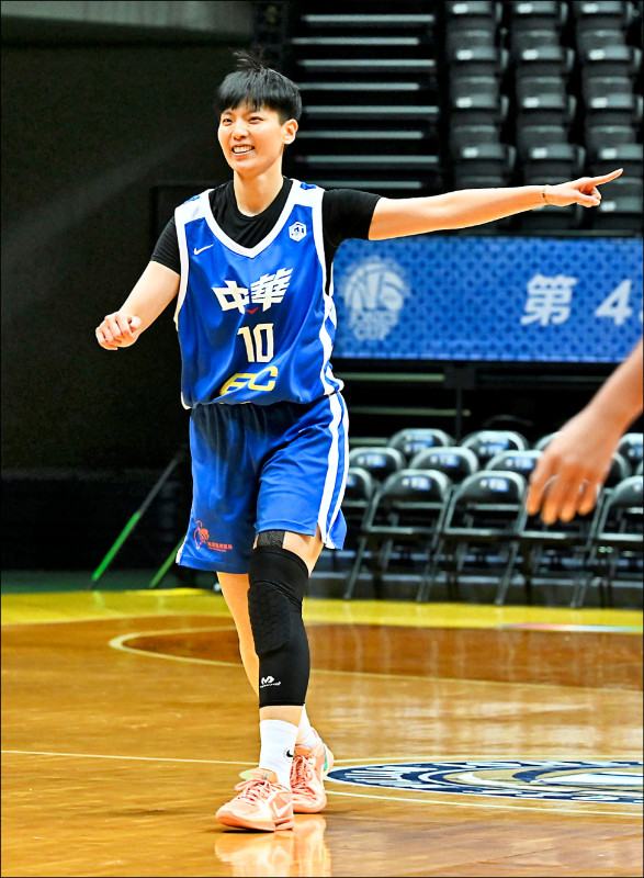 黃湘婷、韓雅恩帶路 女籃吹起旅韓風