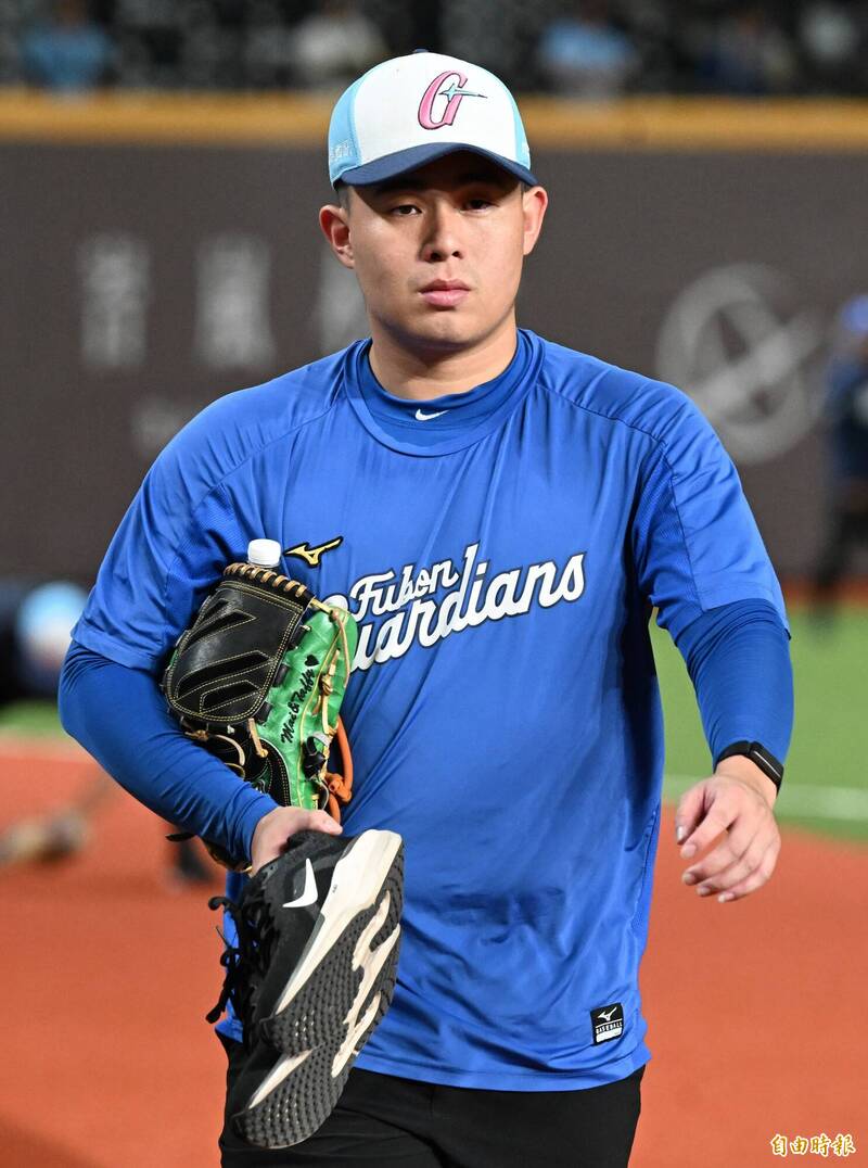 中職》傻眼「怎麼突然衝突?」曾峻岳強調不希望丟到人、跟戴培峰一樣想法