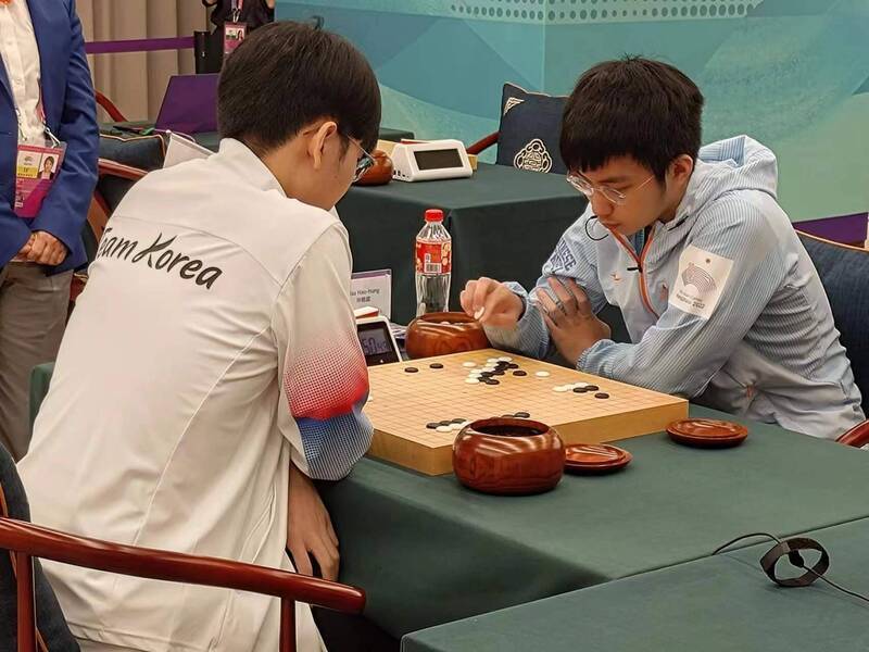 杭州亞運圍棋金牌教練遭撤銷資格、錯失100萬國光獎金 告錯人敗訴確定