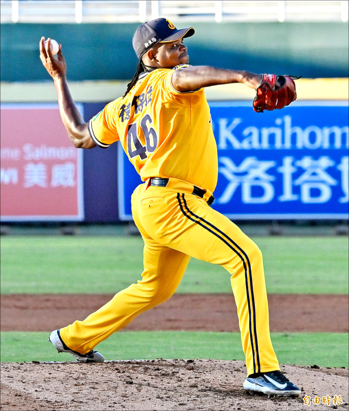 首局7分保駕 快樂保拉80勝