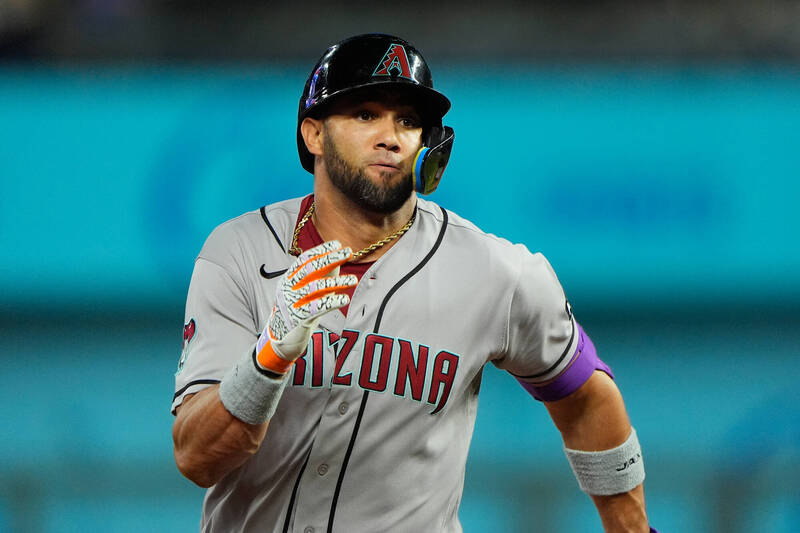 MLB》整季僅2轟、打擊率0.210!生涯131轟的響尾蛇球星遭DFA
