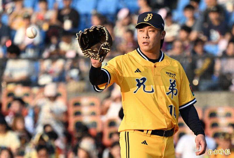 中職》恐中斷連續6年奪勝紀錄! 兄弟下放防禦率5.76左投