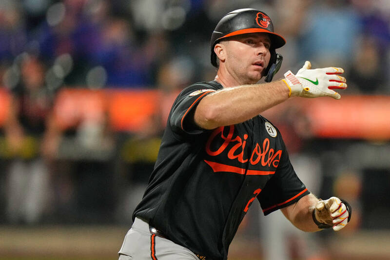 MLB》本季首度在老東家大都會主場開轟 阿隆索達成生涯300轟里程碑