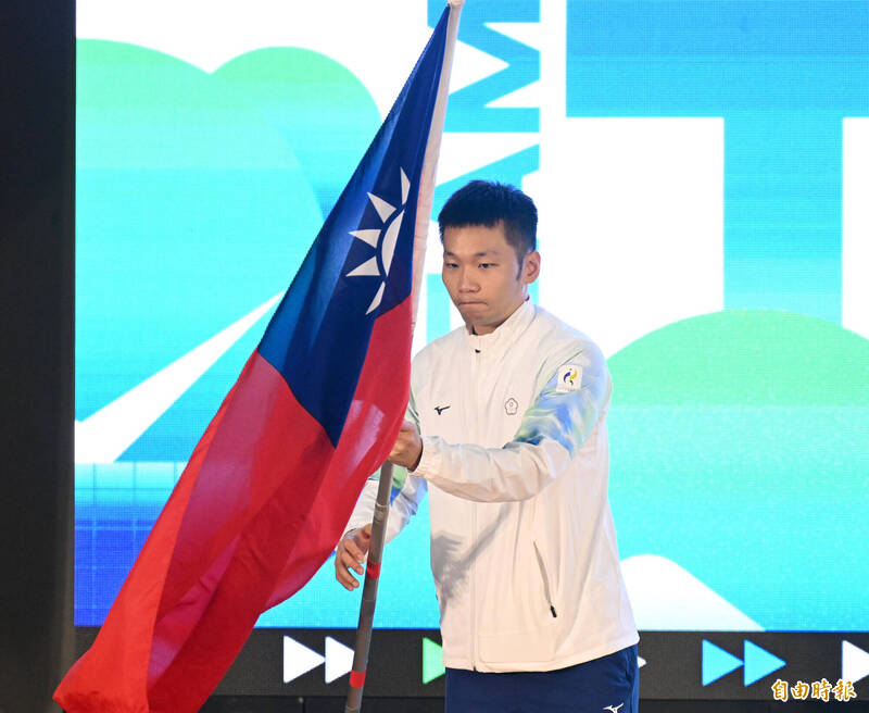 亞運前線》台灣中繼站「國家」、「Taiwan」被塗畫 李洋說話了
