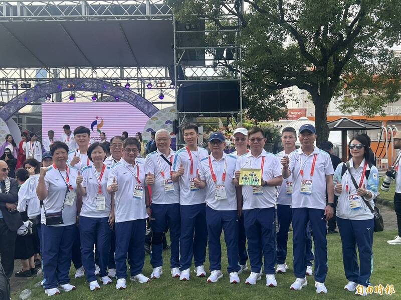 亞運前線》歡迎儀式延後1.5小時 李洋領台灣代表團重新進場