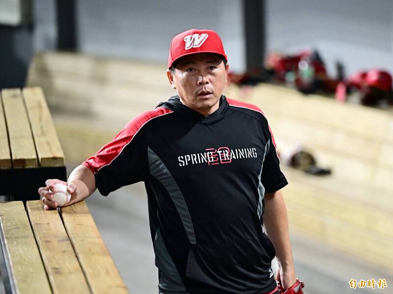 中職》味全龍大巨蛋作戰14勝3敗→0勝6敗 葉總深入分析