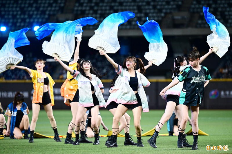 圖輯》連3場再見勝!兄弟「水之呼吸」大噴發 「涼水祭」嗨翻大巨蛋