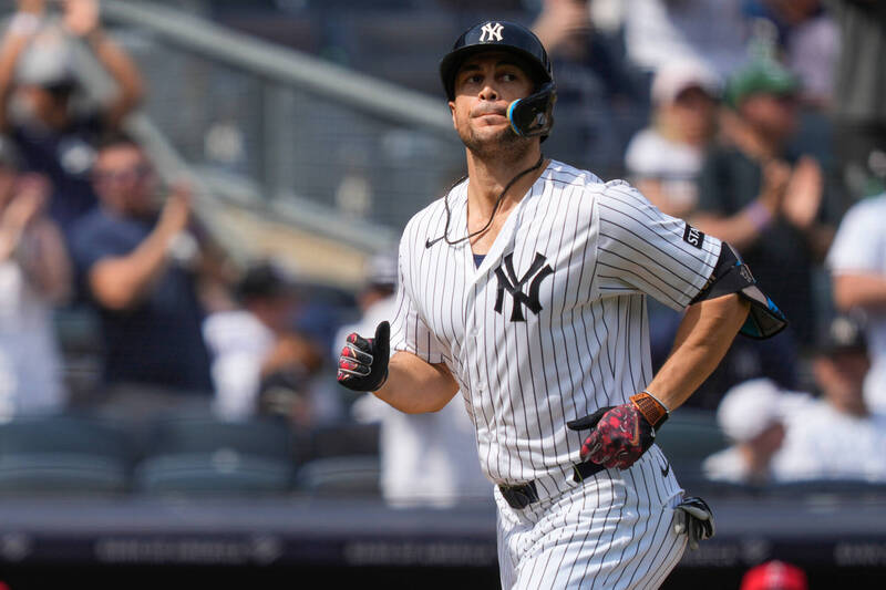 MLB》缺陣5個多月、生涯456轟的洋基怪力男季後賽歸隊?教頭給看法