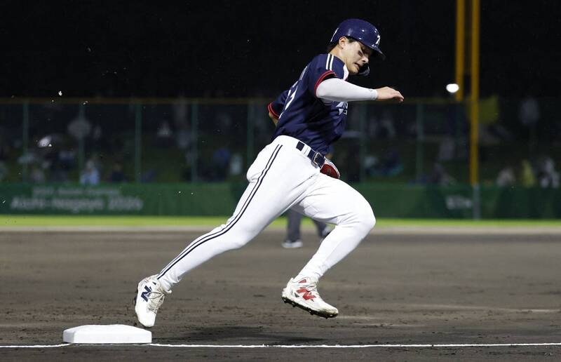 亞運棒球》強打也點!南韓隊瘋狂短打 日本社會人不觸擊迎戰