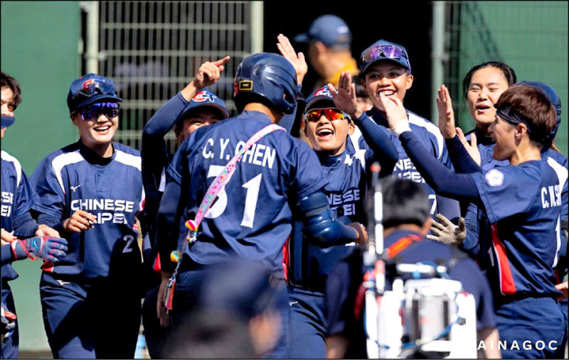 亞運》陳家宜轟狂KO南韓 女壘今對菲拚銅