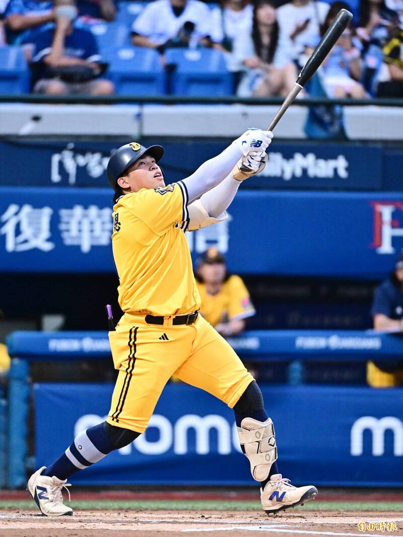 中職》兄弟平手大膽換掉打擊戰將 平野惠一：需要勇氣