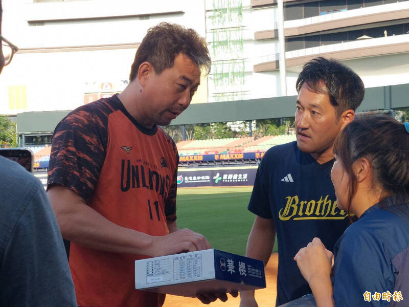 中職》笑說「我其實也想噴香檳啊…」平野直言兄弟備戰心態
